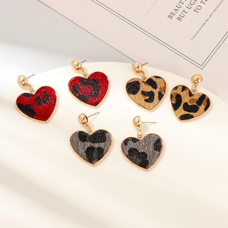 New Arrival  Horsehair Plush Animal Leopard Print Earrings Heart Shape Stud Earring For Women