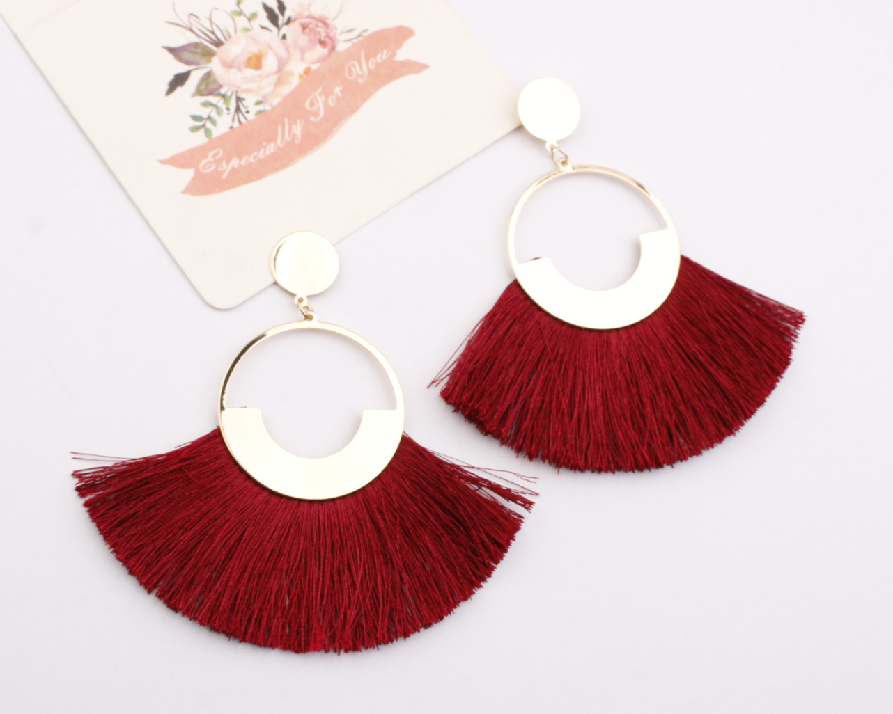 Dangle &chandelier colorful Bohemian circle Tassel Earrings Fashion flower V-shaped design stud suitable for ladies and girls declaration