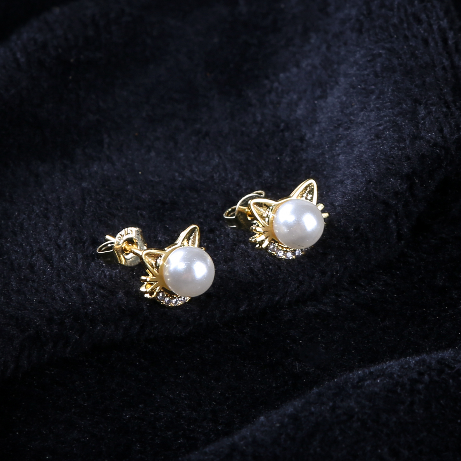 Cute Cat Earrings Freshwater Pearl Earrings Sterling Silver Stud Earrings for Women Gift