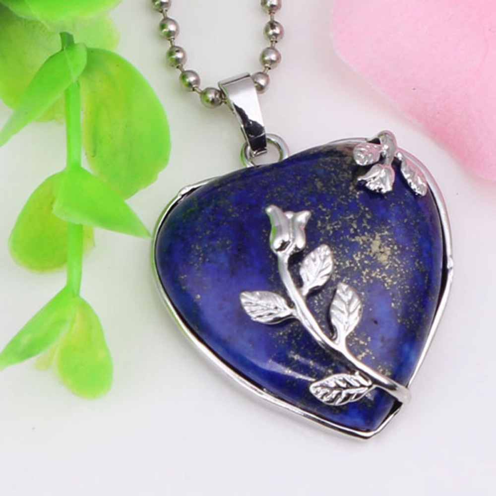Natural Healing Crystals Heart Pendant Necklaces Reiki Quartz Gemstone Jewelry Flower Wrap Crystal Pendant for Womens Girls