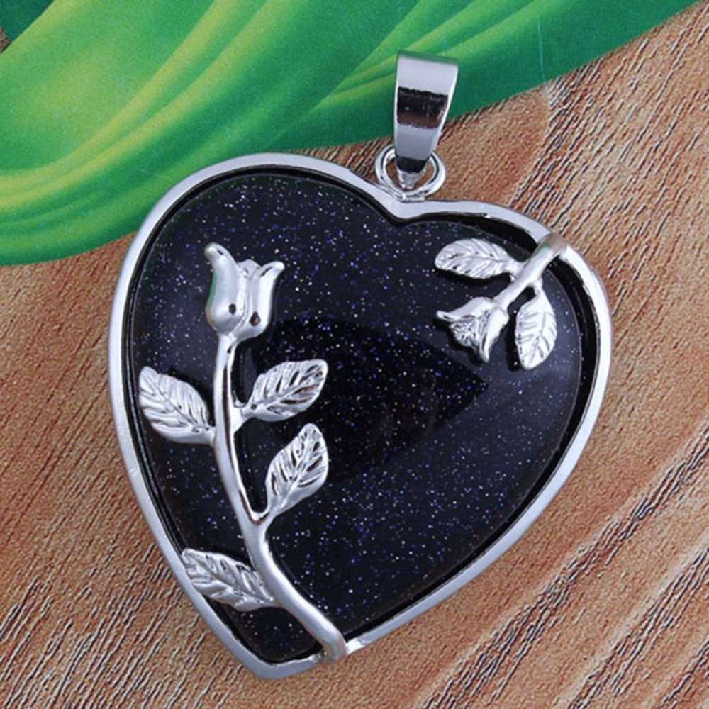 Natural Healing Crystals Heart Pendant Necklaces Reiki Quartz Gemstone Jewelry Flower Wrap Crystal Pendant for Womens Girls