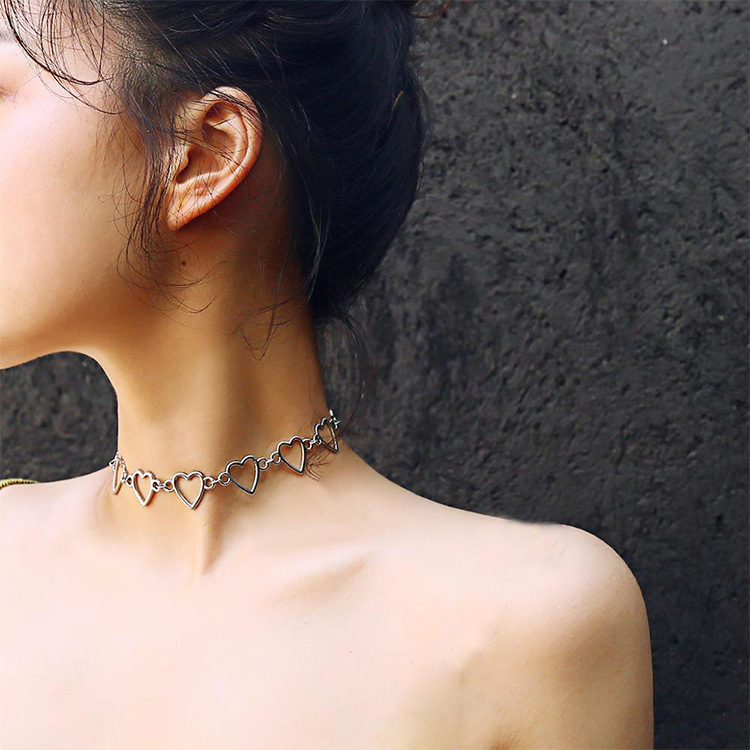 Fashion Love Heart Link Single Layer Choker Necklaces For Women Golden Necklace Jewelry Valentines Party Girl Gift