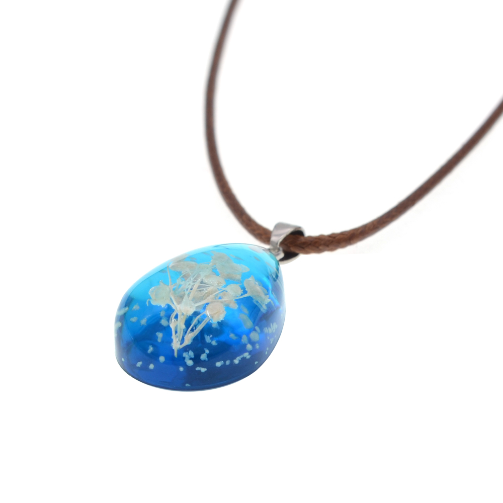 European and American New Luminous Transparent Crystal Water Drop Dry Flower Necklace Stone Pendant Necklace Fashion Jewelry