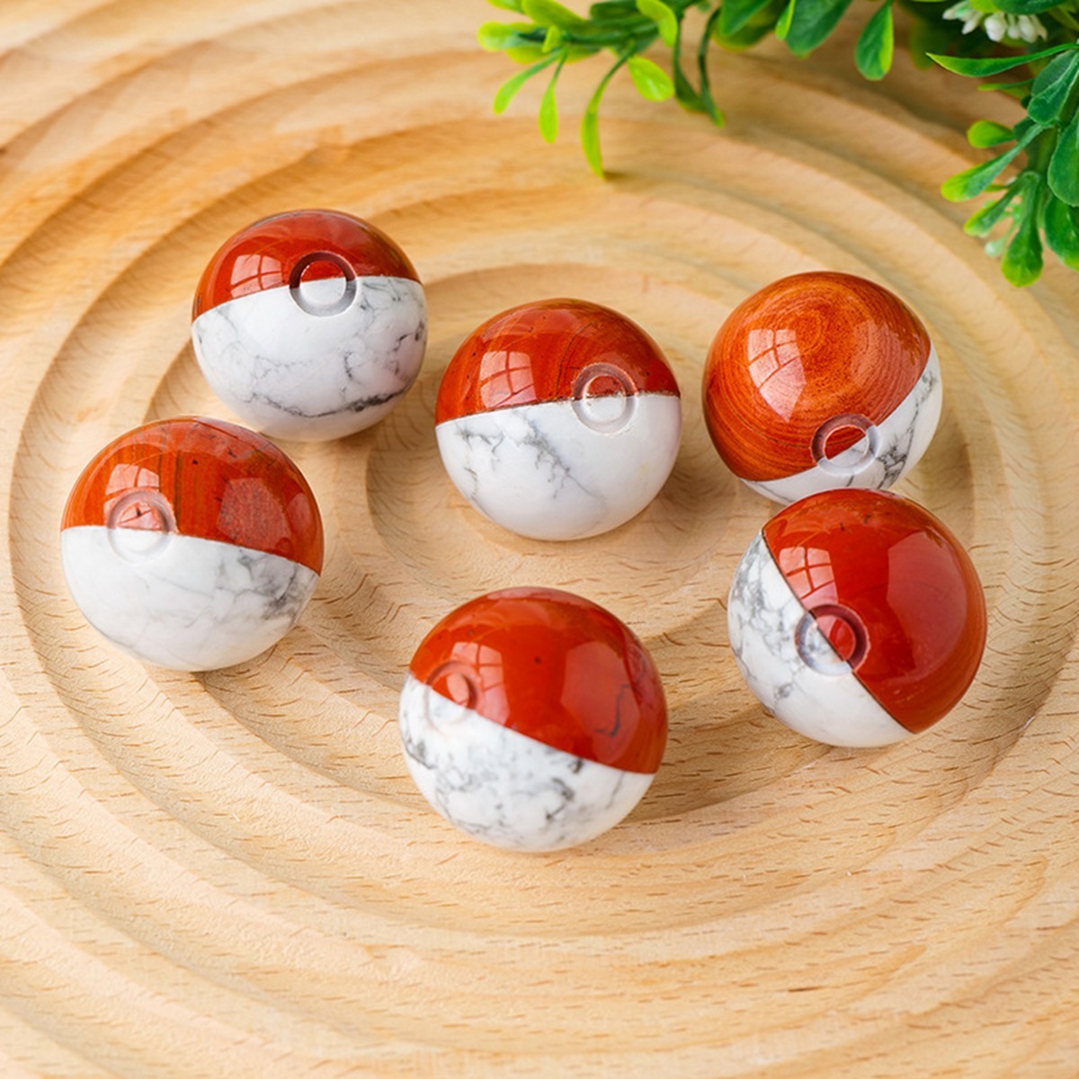 1 Pc 0.79In/1.18In/1.57In Red Jasper Howlite  Pokemon Poké Ball Christmas Ornament Natural Gemstone Decoration for Home Office