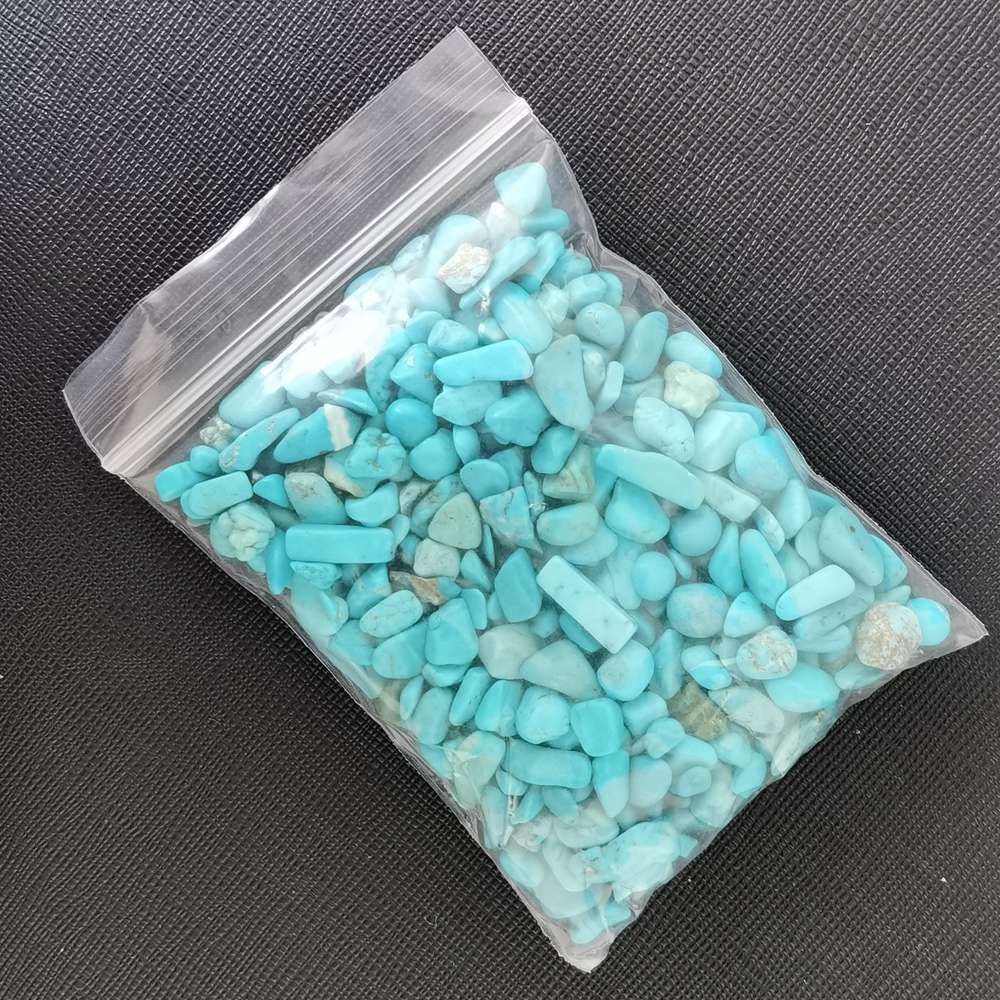 100 Gram Syn.Turquoise Chips Crushed Gemstone Perfect for Home Decoration & Decor Jewelry Making Chakra Healing Meditation Wicca Vases & Plants - Irregular Shaped Pieces