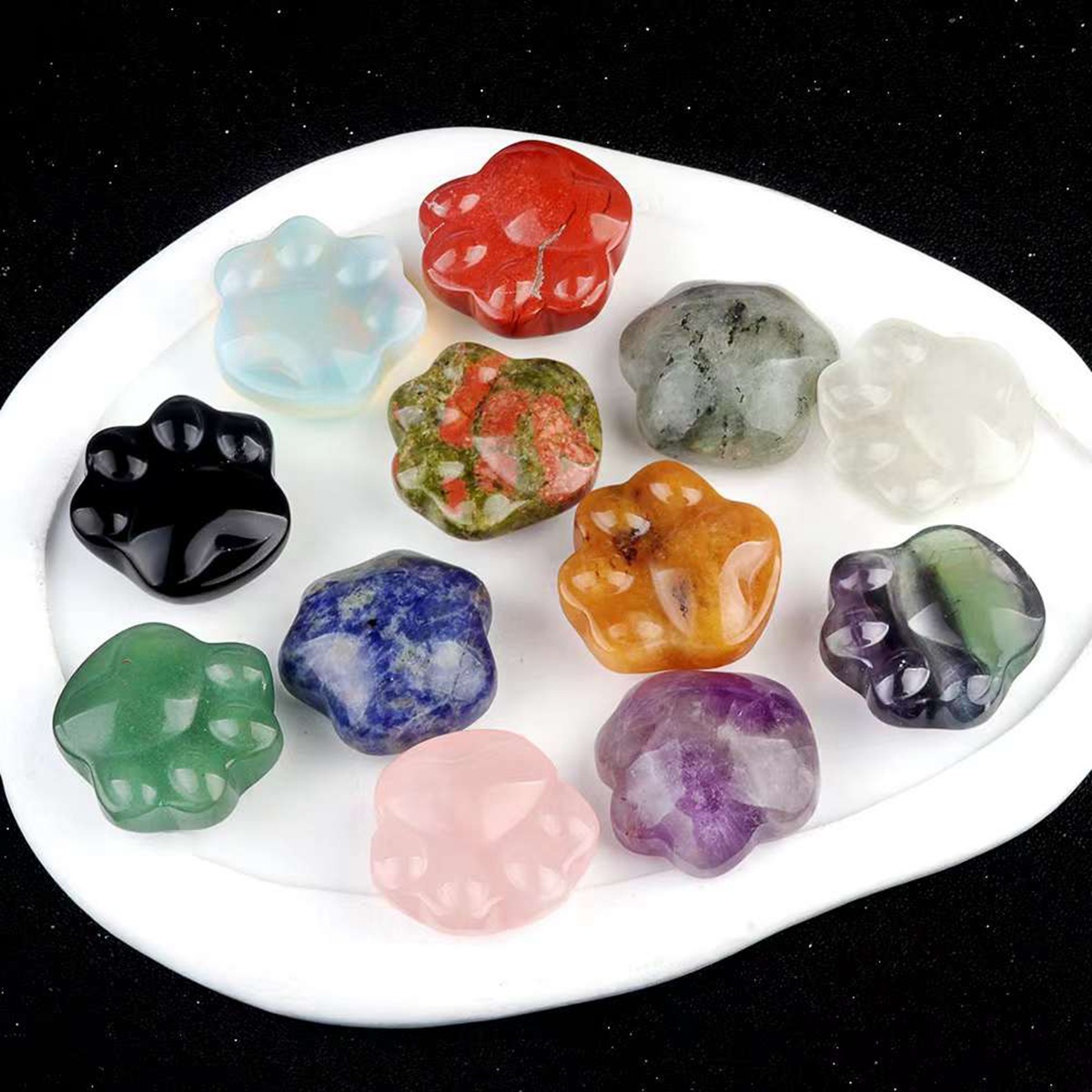 Cat Paw Gemstone for Home Decor 28x30mm Handmade Craved Gemstone Animal Hand Claw Reiki Healing Treatment Gemstone Ornament