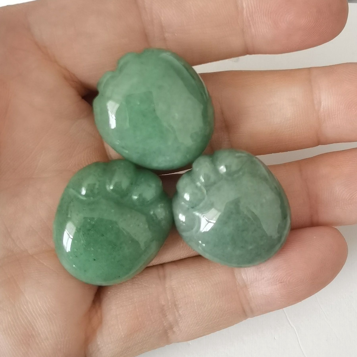 Children Foot Palm Gemstone for Decor Handmade Craved Reiki Healing Treatment Gemstone Ornament