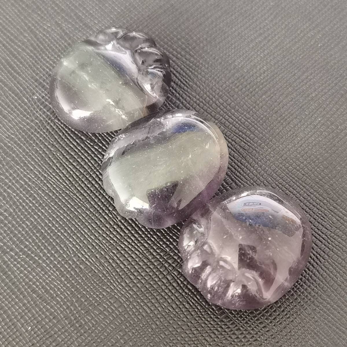 Fluorite Children Foot Palm Gemstone for Decor Handmade Craved Reiki Healing Treatment Gemstone Ornament