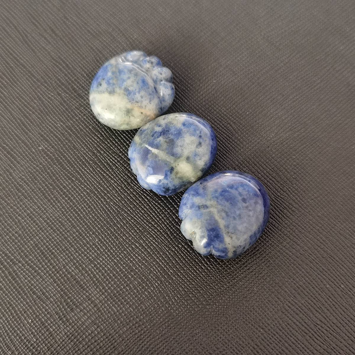 Sodalite Children Foot Palm Gemstone for Decor Handmade Craved Reiki Healing Treatment Gemstone Ornament