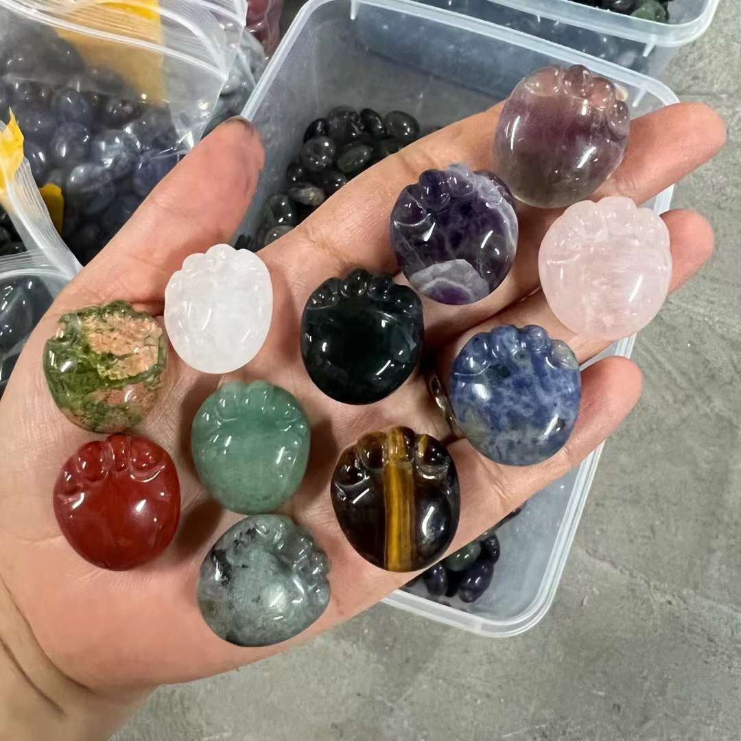 Children Foot Palm Gemstone for Decor Handmade Craved Reiki Healing Treatment Gemstone Ornament