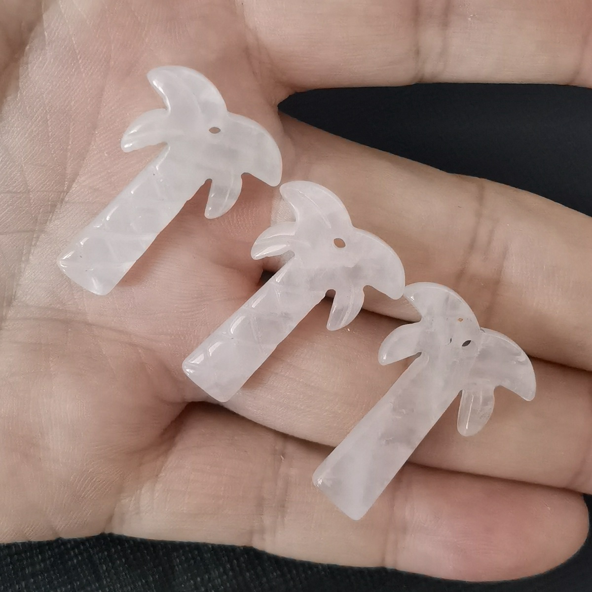 Coconut Tree Stone Pendant for DIY Making Jewelry Necklace hanmade Craved Crystal Collection  20x28mm