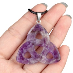 Pendant Necklace