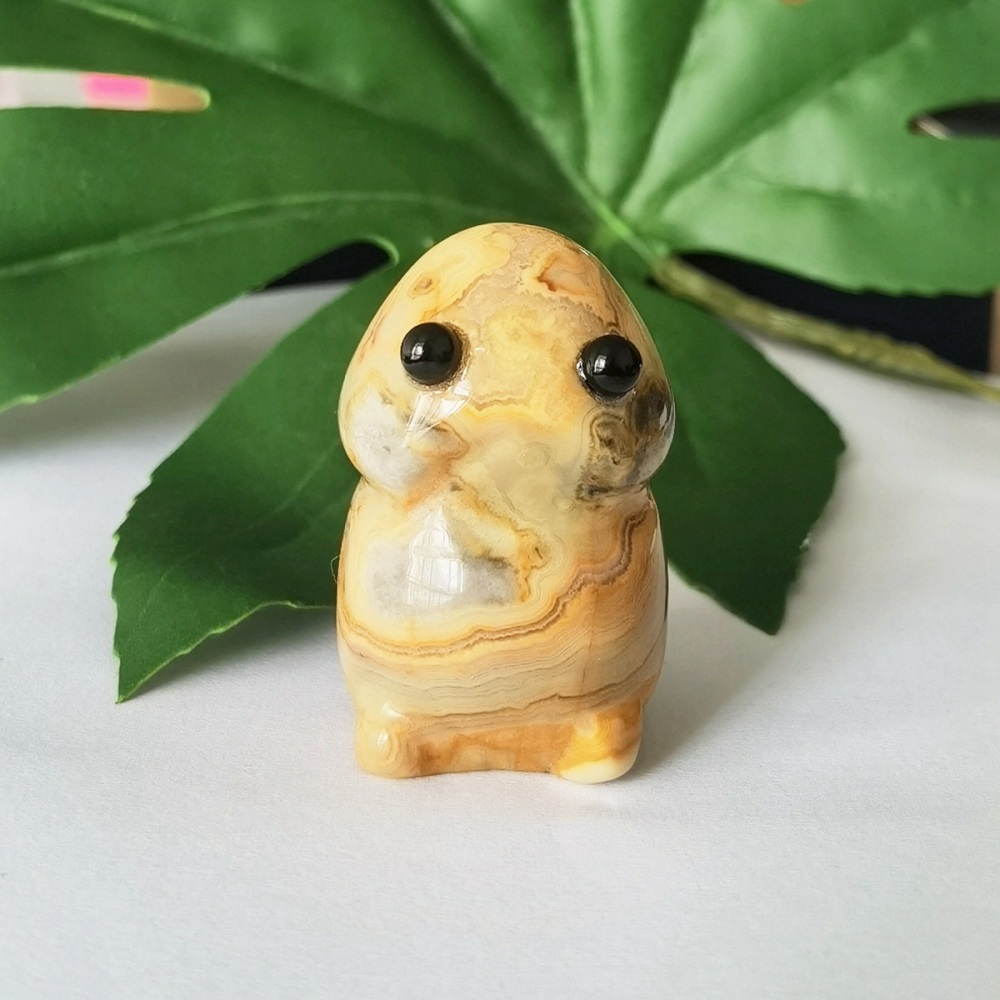 Handmade Craved Crazy Agate Monster Pendant for Home & office Decor 25X40MM  Spirit Crystal Ghost Sculpture Figurine Ornament Healing Stone