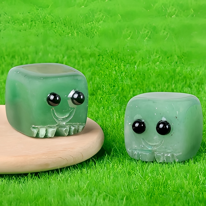 Green Aventurine Cube Gemstone Block Spirit "I'm here for you Handmade Craved 20MM Square Ornaments Home Decoration