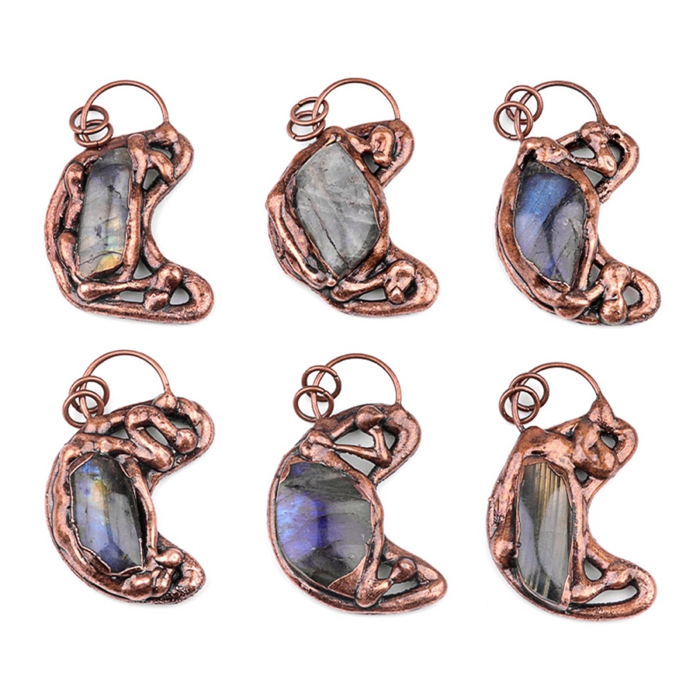 Reiki  Healing Crystal Stone Pendant Necklace for Men and Women, Labradorite Retro Red Copper Moon Stone Pendant