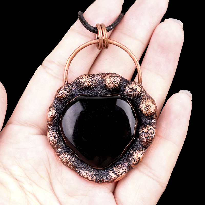 Handmade Gemstone Heart  Retro Red Copper Pendant（Approx 40-45mm）