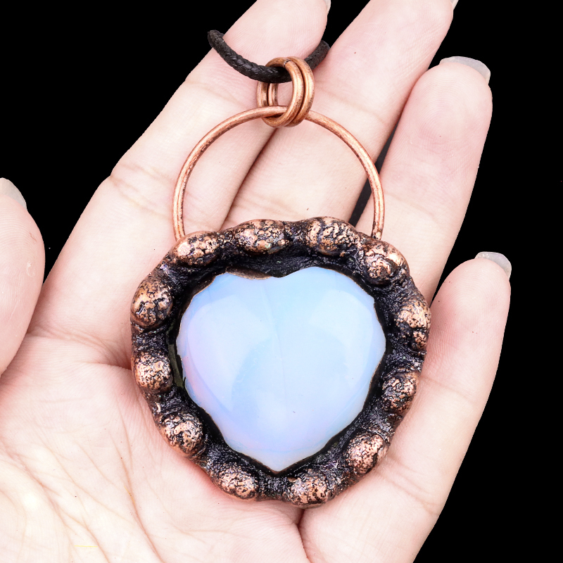 Handmade Gemstone Heart  Retro Red Copper Pendant（Approx 40-45mm）