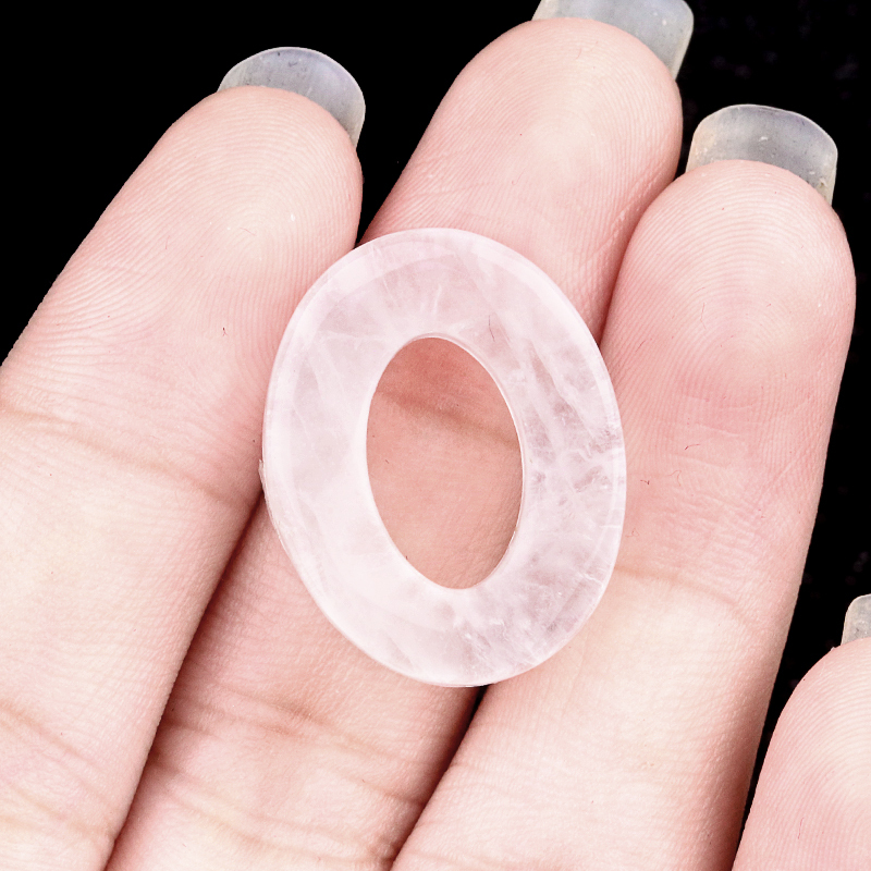 18x23mm Twist QQ Circle &  Hollow Oval Stone Beads Pendant