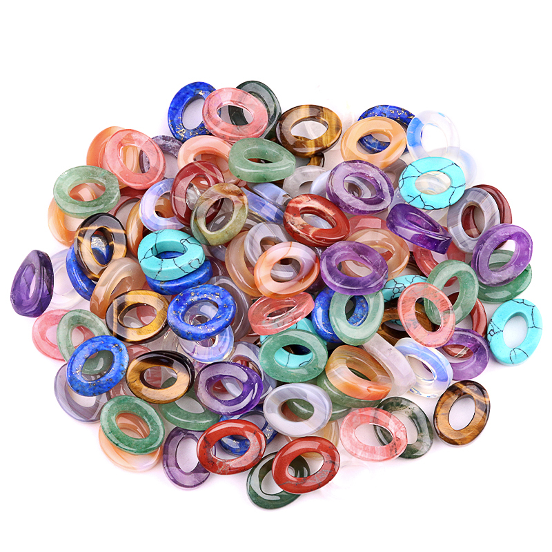 18x23mm Twist QQ Circle &  Hollow Oval Pendant