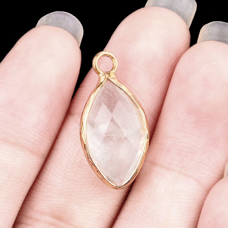 Handmade Craved Faceted Horse Eye Pendant Wrapped Golden Charms