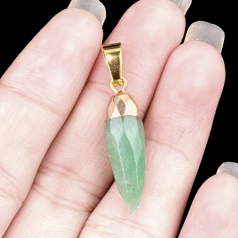Handmade Craved Faceted Chili Gold Stone Pendant for Making Jewelry