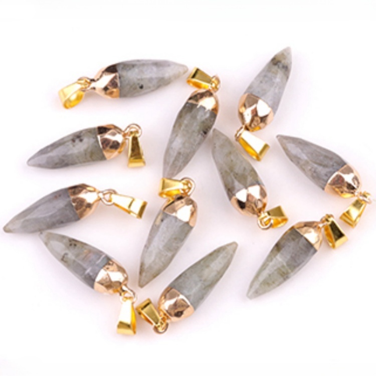 Handmade Craved Faceted Chili Gold Stone Pendant for Making Jewelry