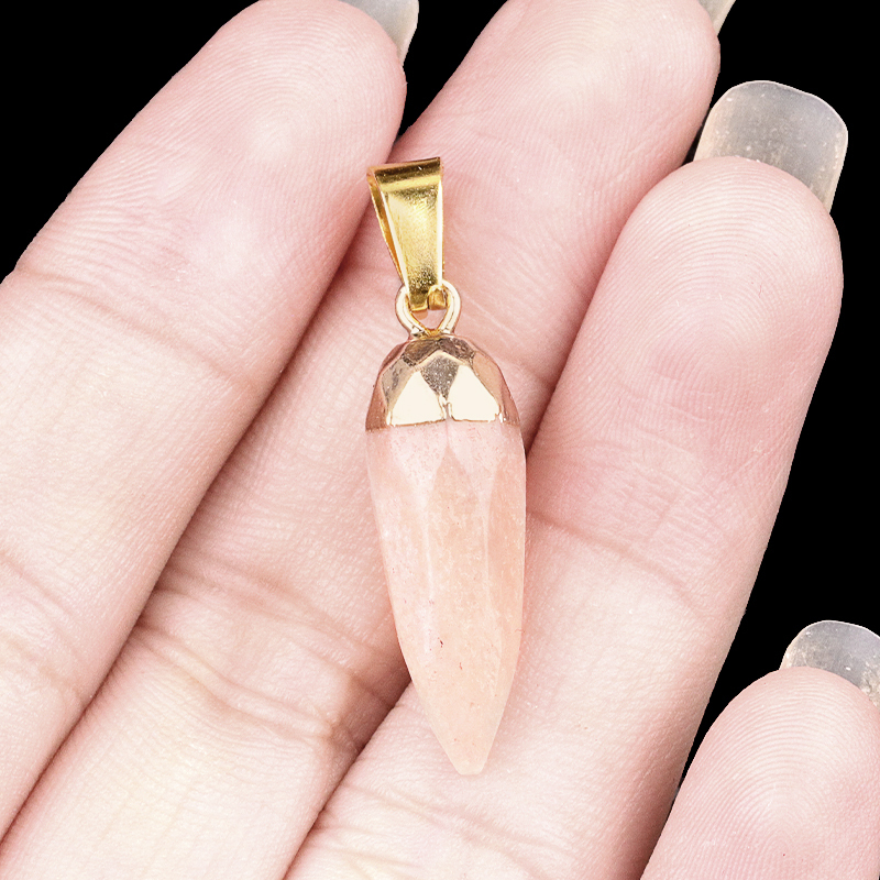Handmade Craved Faceted Chili Gold Stone Pendant for Making Jewelry