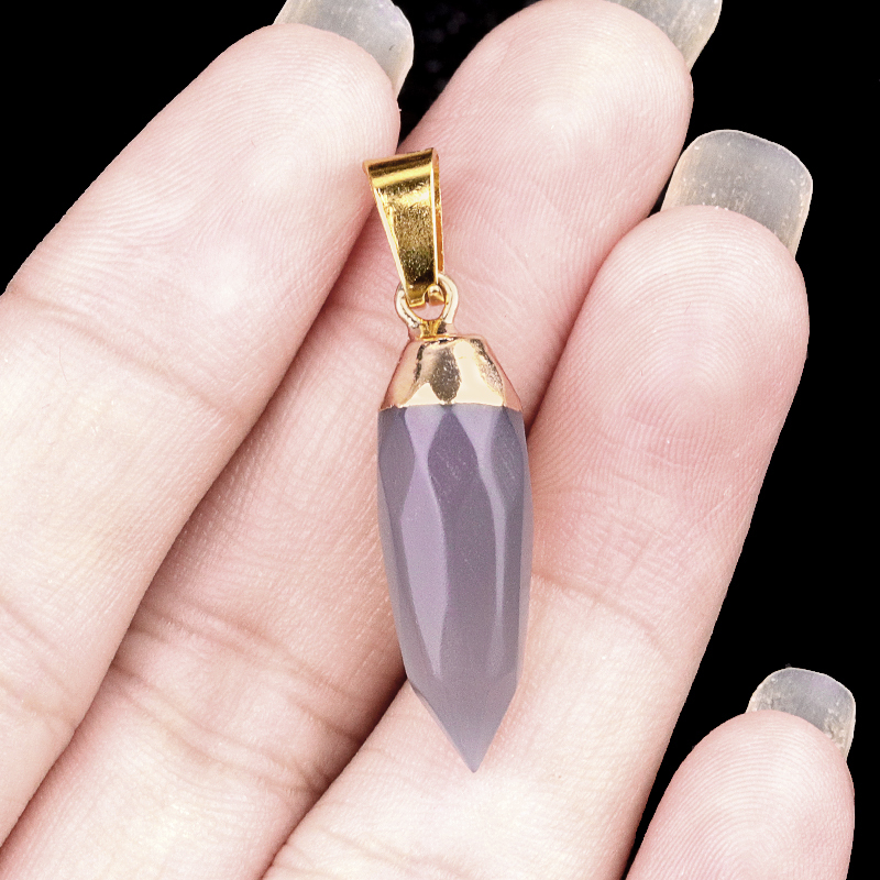 Handmade Craved Faceted Chili Gold Stone Pendant for Making Jewelry