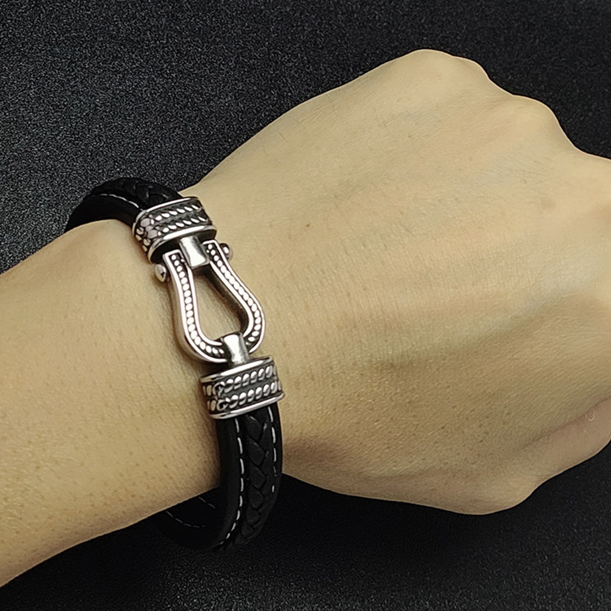 Men's Braided Leather Bracelet Horseshoe Clasp Stainless Steel Clasp Wristband Cuff Rope Bangle for Men Gifts