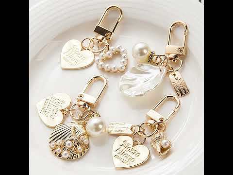 Cute Pearl Shell Keychain - Ins-style Metal Bag Charm, Creative Gift for AirPods & Accessories
