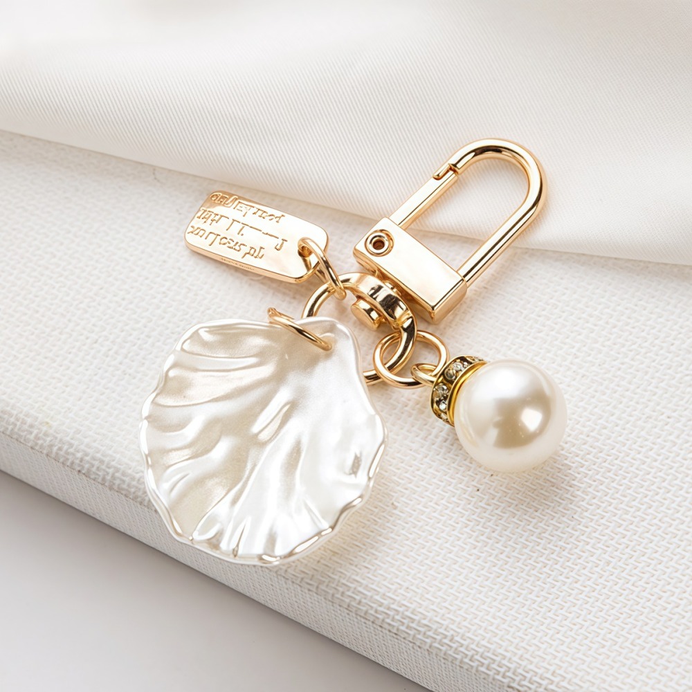 Fashion Pearl Heart Metal Gold Keychain Accessories