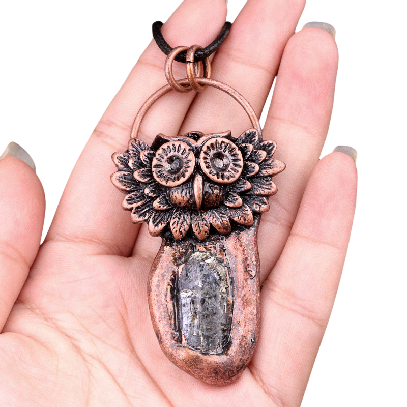 Natural Raw Gemstone Nugget Handcrafted Retro Red Copper OwlPendant for Making Jewelry SP1915C