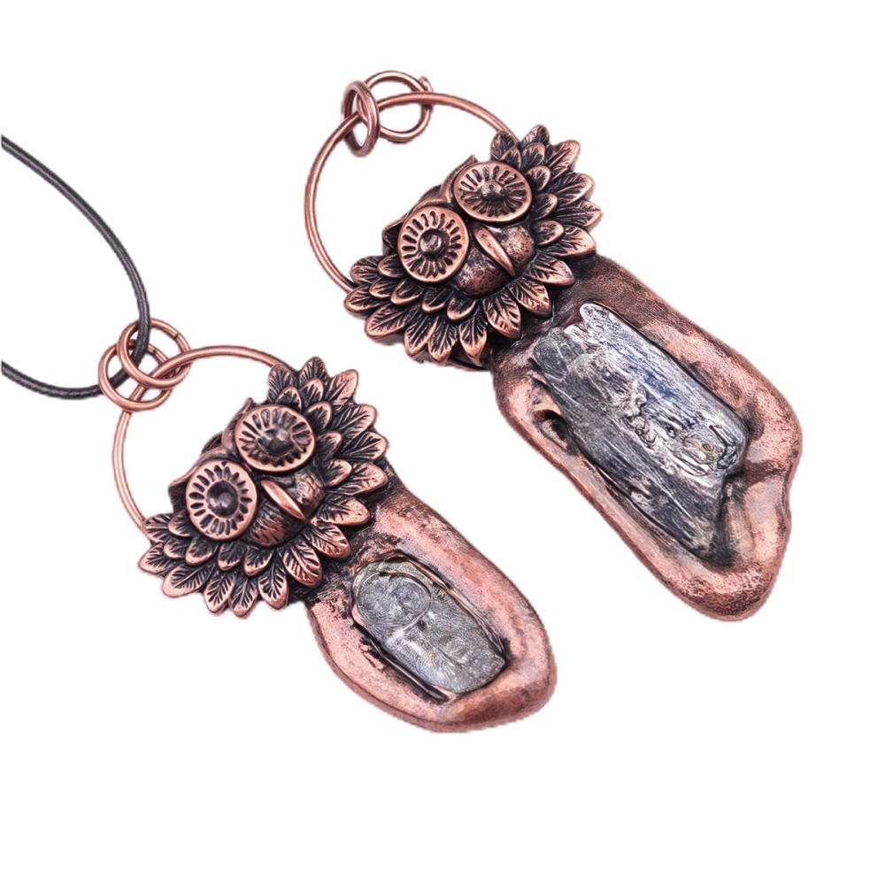 Natural Raw Gemstone Nugget Handcrafted Retro Red Copper OwlPendant for Making Jewelry SP1915C