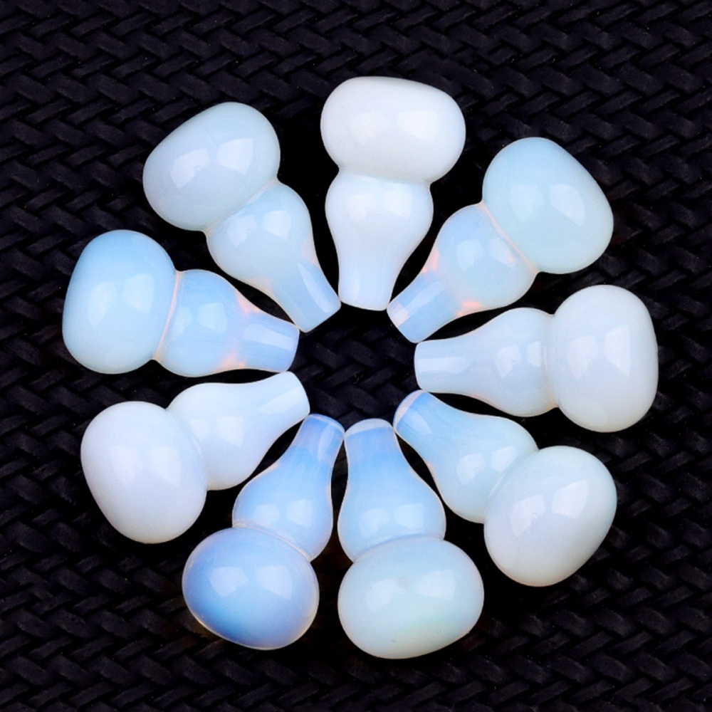 Handmade Carved Mini Gourd Stone Home Decoration Worry Stones Crystal Crafts
