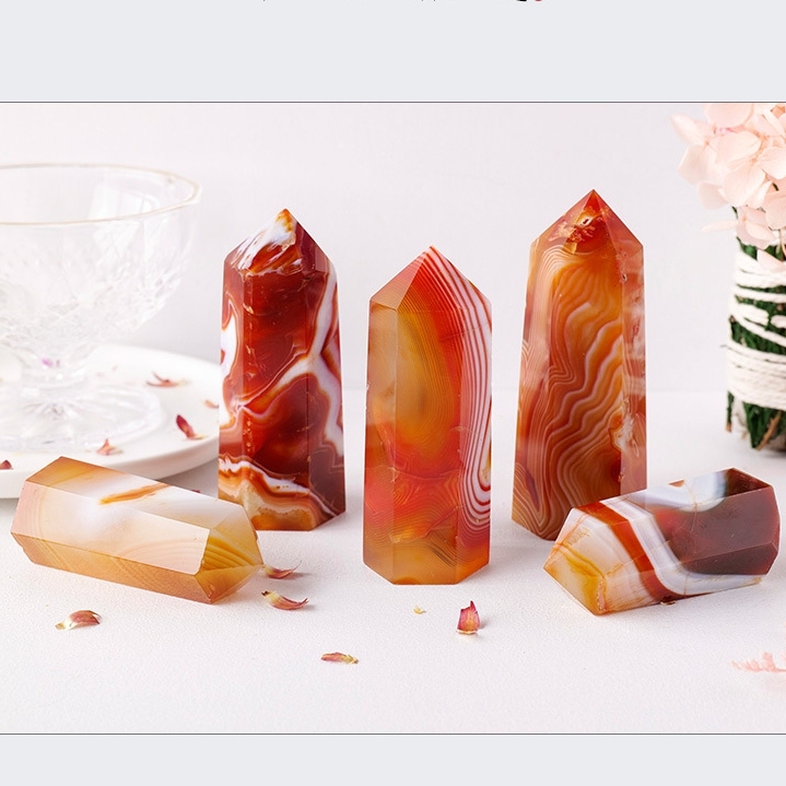 Striped Red Agate Single Pointed Hexagonal Prism Beads Ornament