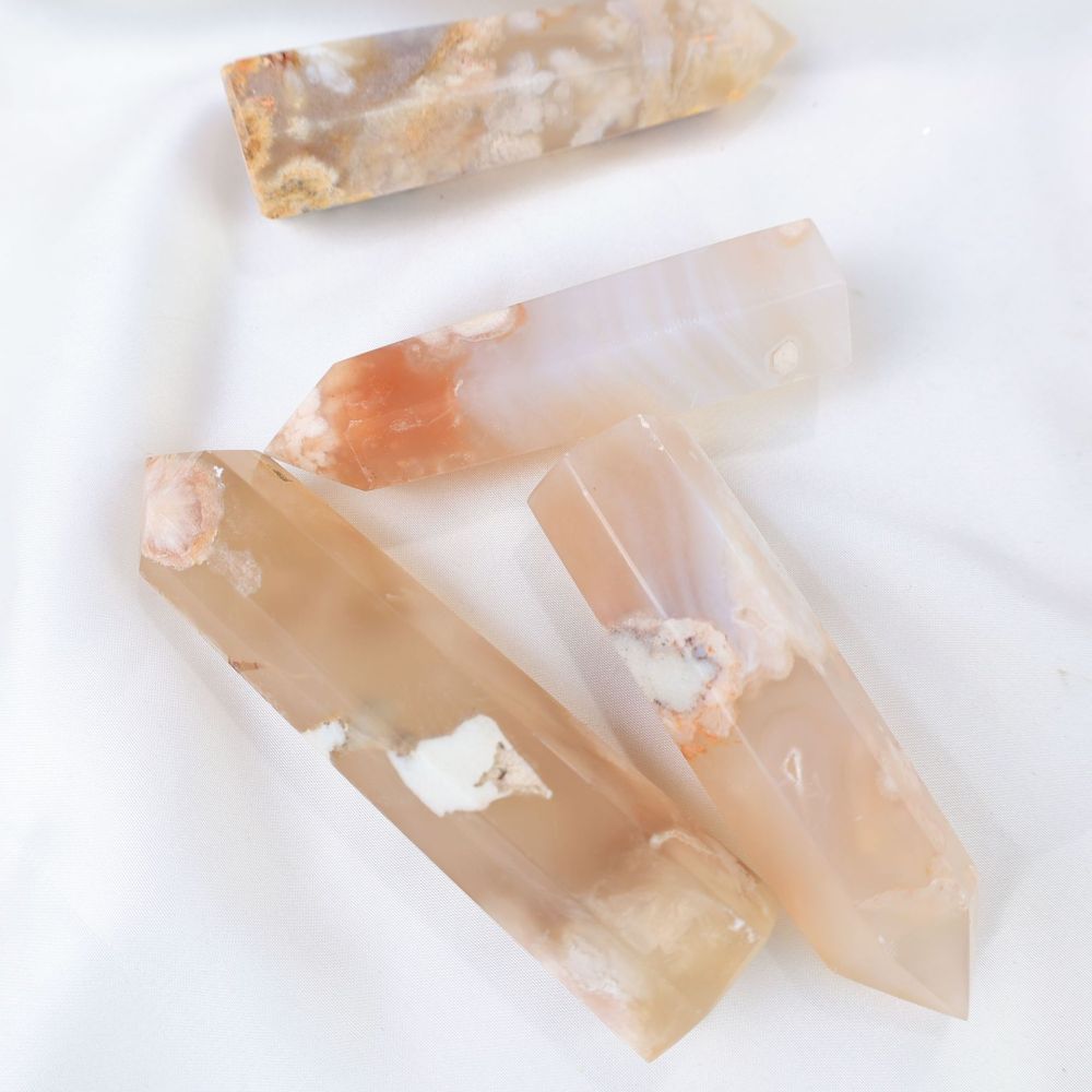 Sakura Agate Single Pointed Hexagonal Prism Beads Ornament