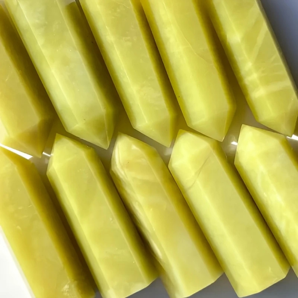 Yellow Jade Single Pointed Hexagonal Prism Beads Ornament