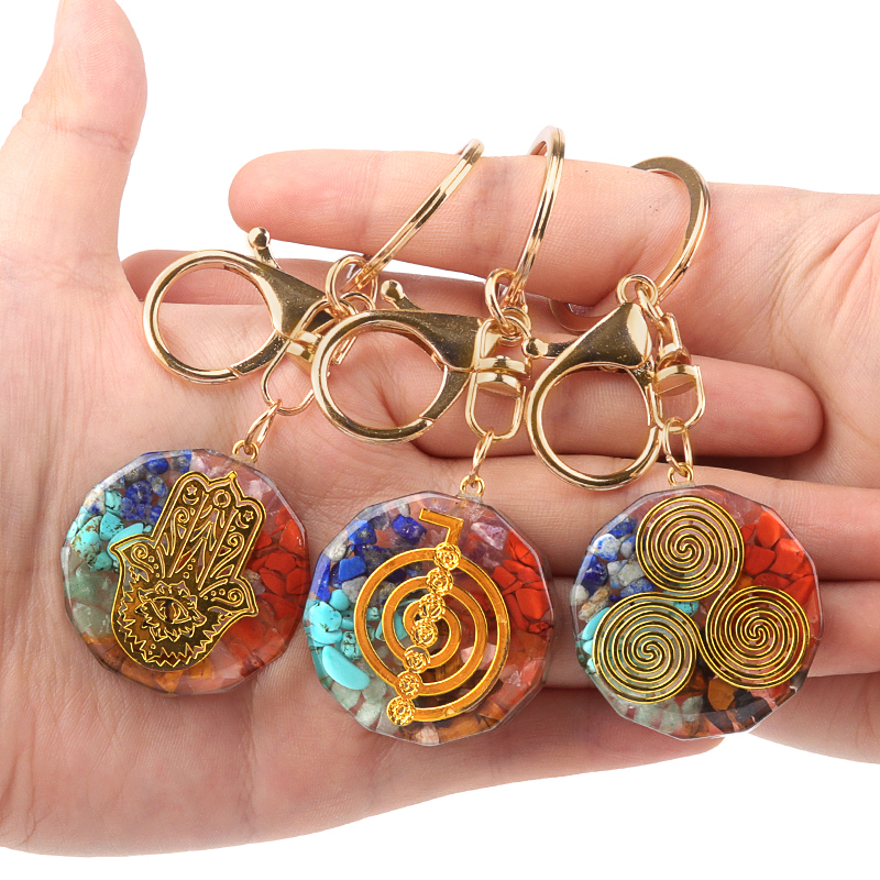 Gold Pattern Resin Polygon 7 Chakra Stone Pendant Keychain