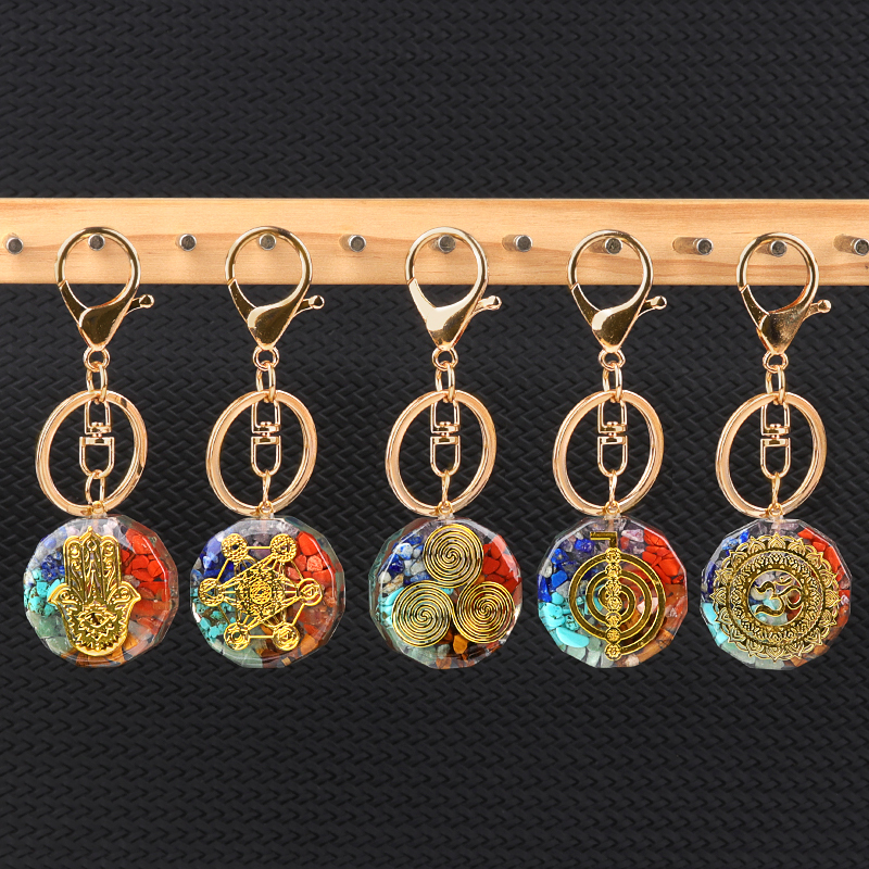 Gold Pattern Resin Polygon 7 Chakra Stone Pendant Keychain