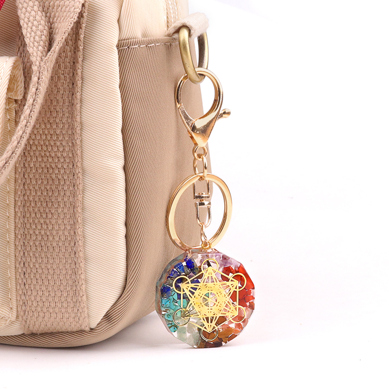 Gold Pattern Resin Polygon 7 Chakra Stone Pendant Keychain