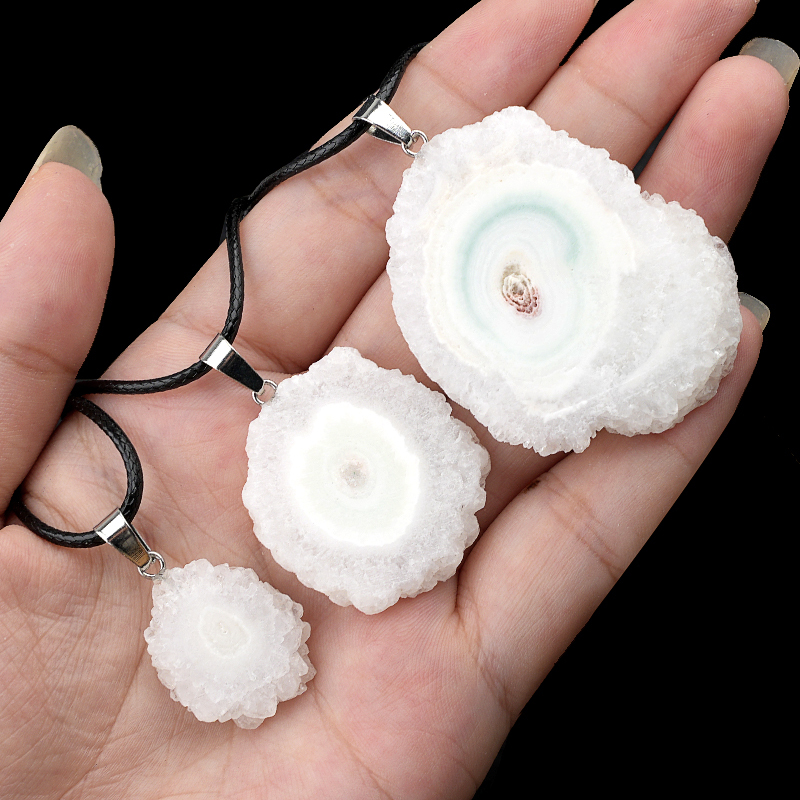 Druzy Agate Crystal Flower Pendant Necklace 45CM Black Cord