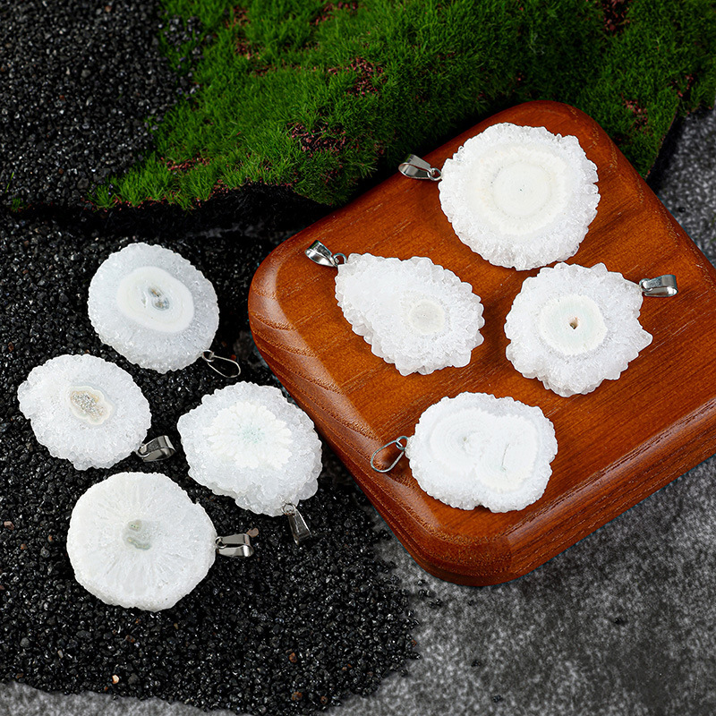 Druzy Agate Crystal Flower Pendant Necklace 45CM Black Cord