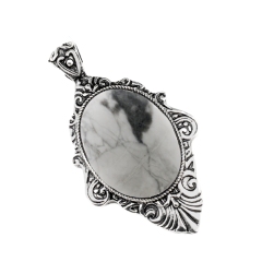 Howlite