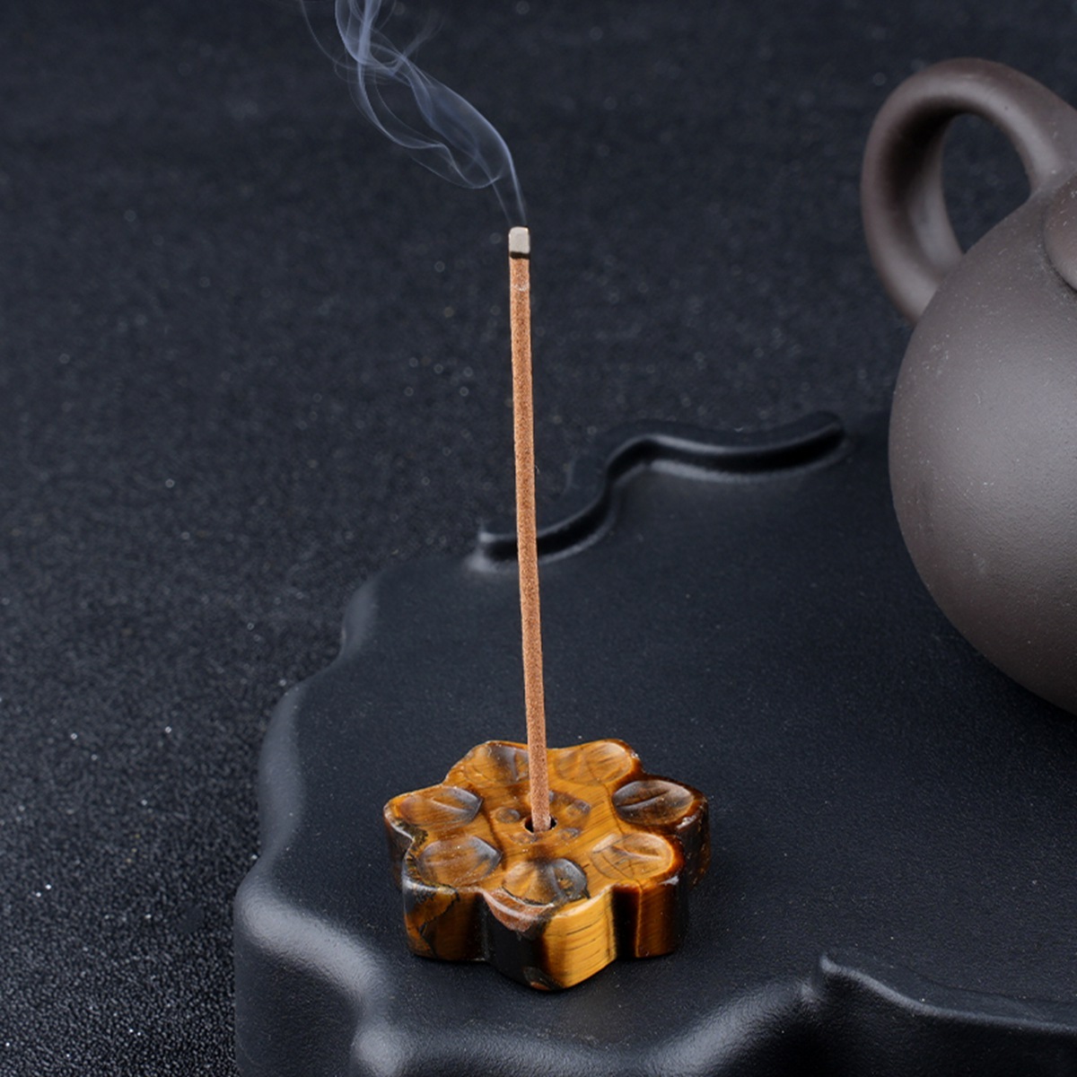 Lotus Flower Aromatherapy Pendant, 30MM Crystal Grid Stone Fragrance Holder for Essential Oils, DIY Chakra Jewelry Gift, Manifestation Tool
