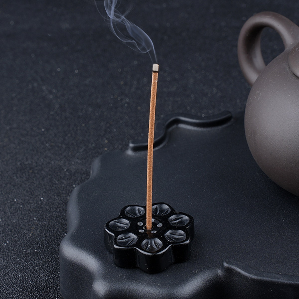 Lotus Flower Aromatherapy Pendant, 30MM Crystal Grid Stone Fragrance Holder for Essential Oils, DIY Chakra Jewelry Gift, Manifestation Tool