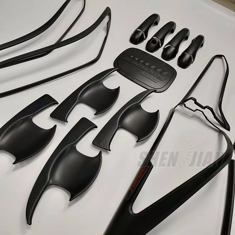 New Design Custom Car Exterior Accessories Full Chrome Kits Combo Sets Body Kits for Fortuner