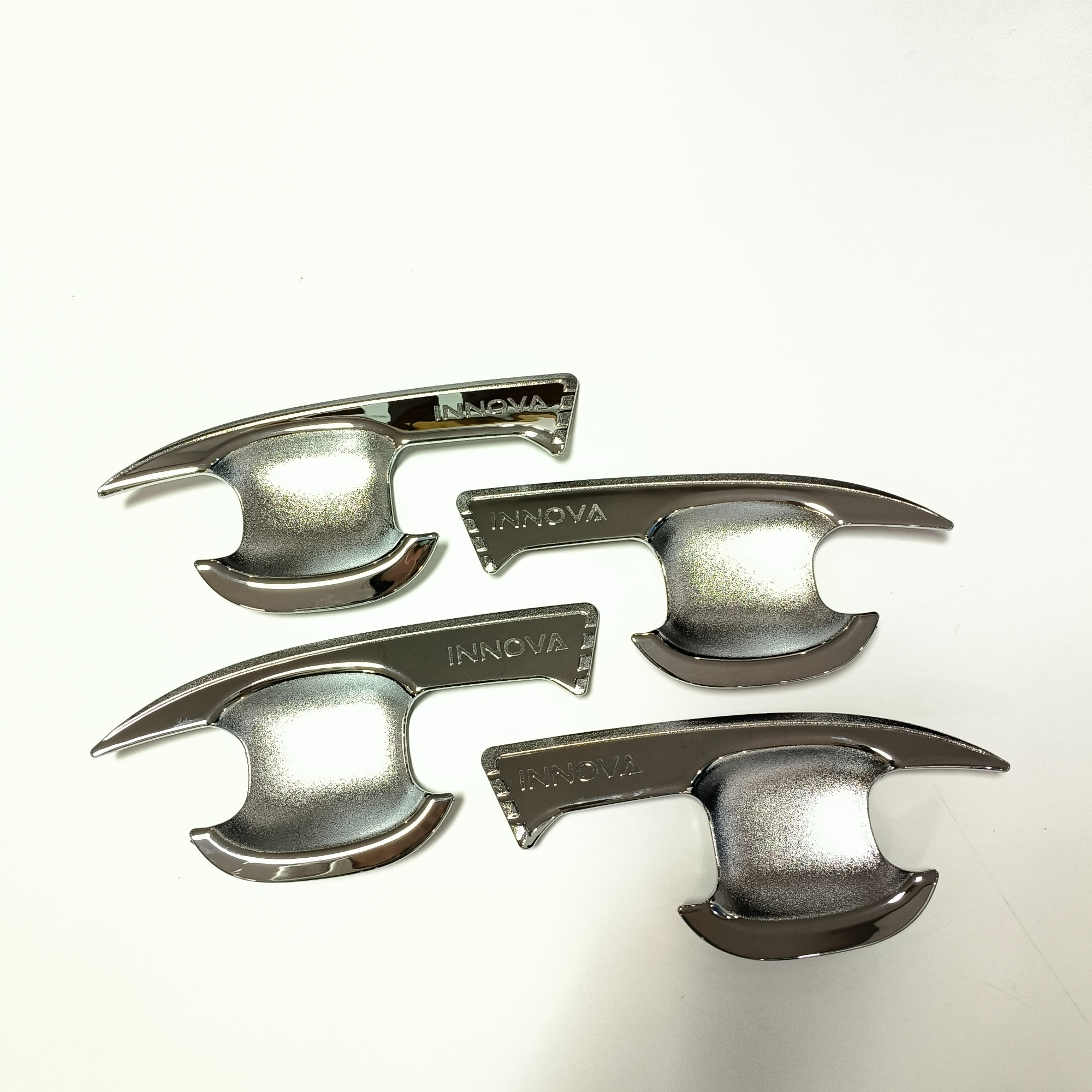 Factory Direct Car Accessories 2023 Headlight Cover Door Handle Bowl Body Kit for Toyota Innova