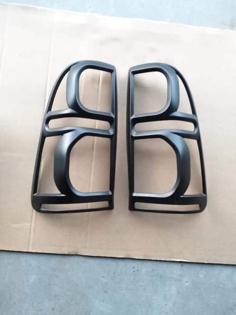 Custom Auto Parts Body Kit for Toyota Hilux Vigo 2012
