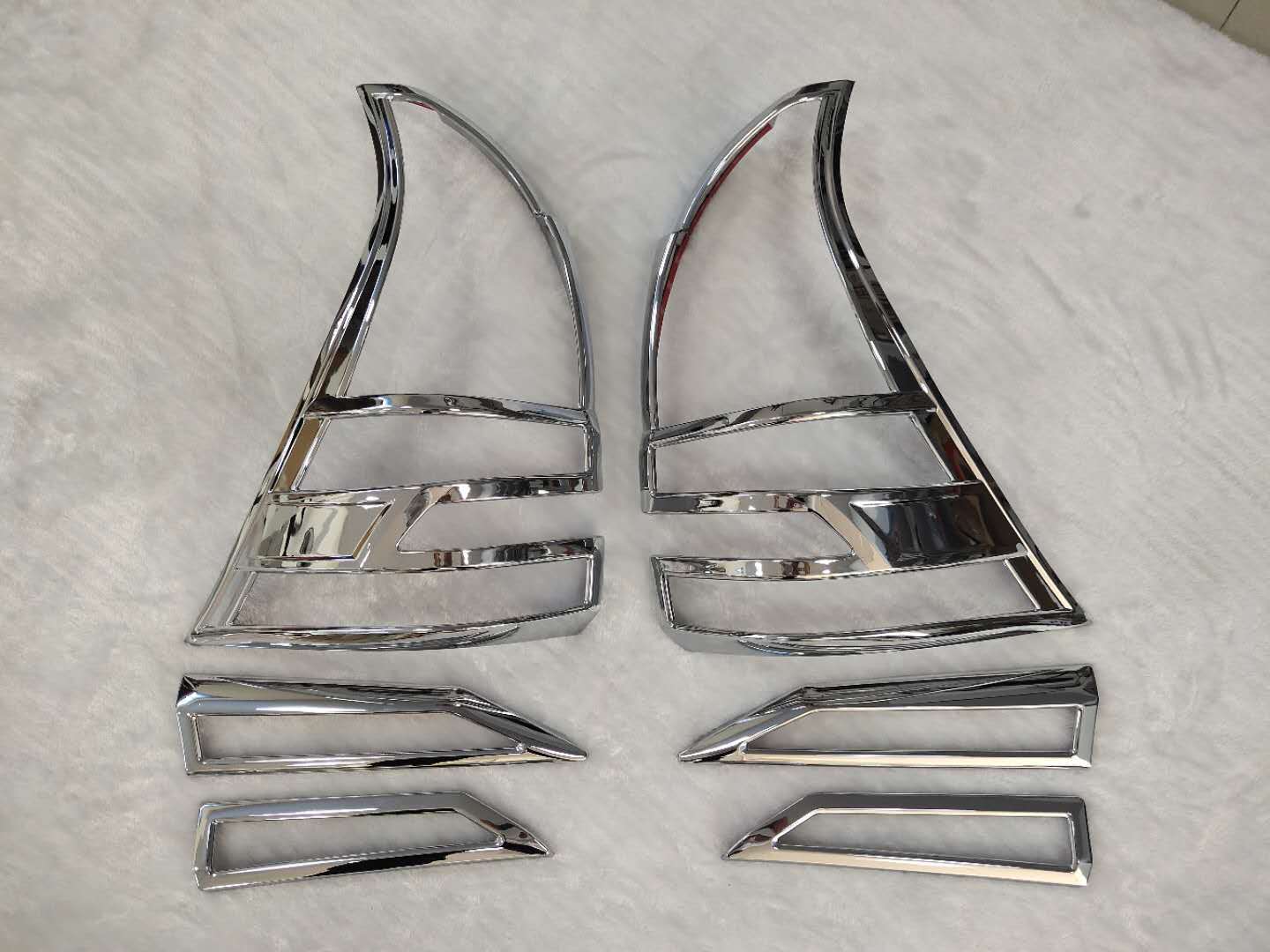 Wholesale Car Chrome Kit for Toyota Avanza