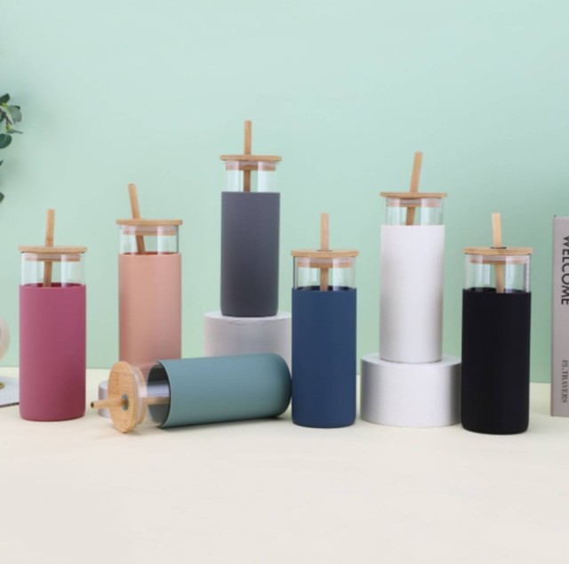 20oz Travel Glass Tumbler with Silicone Sraw and Bamboo Lid